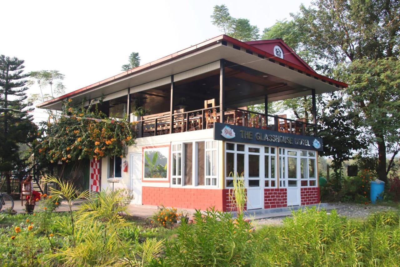 The Glasshouse Hotel Kawasoti Екстериор снимка