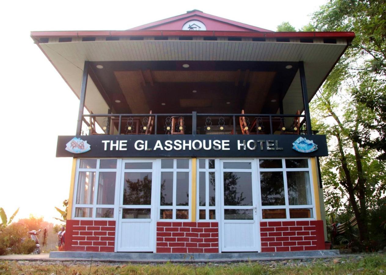 The Glasshouse Hotel Kawasoti Екстериор снимка