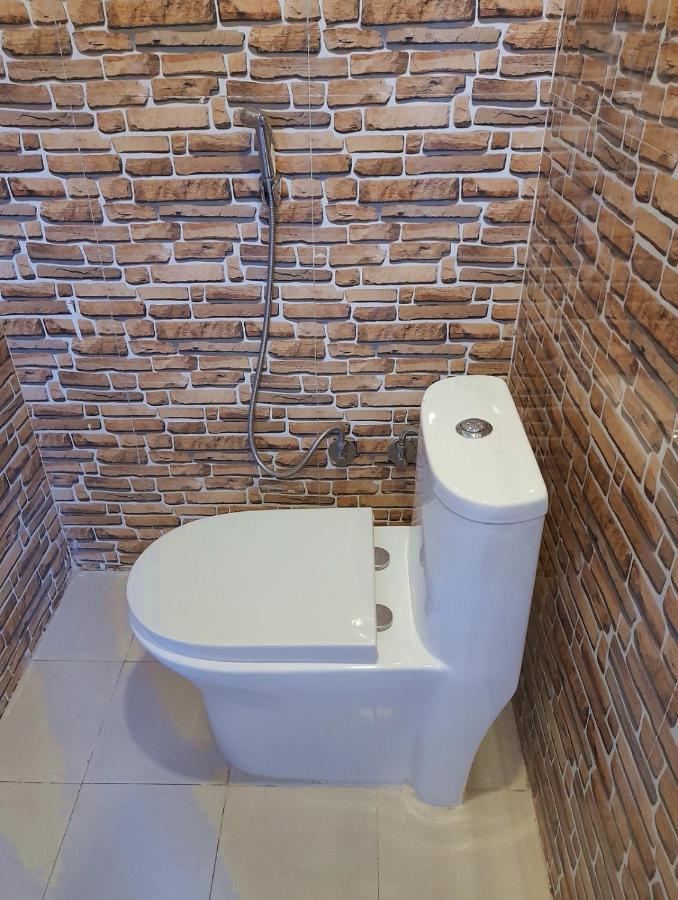 The Glasshouse Hotel Kawasoti Екстериор снимка