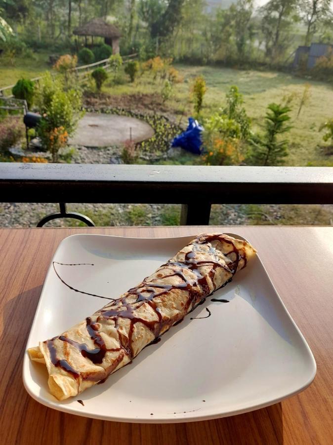 The Glasshouse Hotel Kawasoti Екстериор снимка